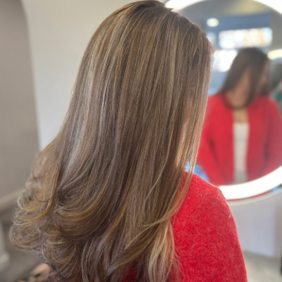 What Is Reverse Balayage? What Is Reverse Balayage?